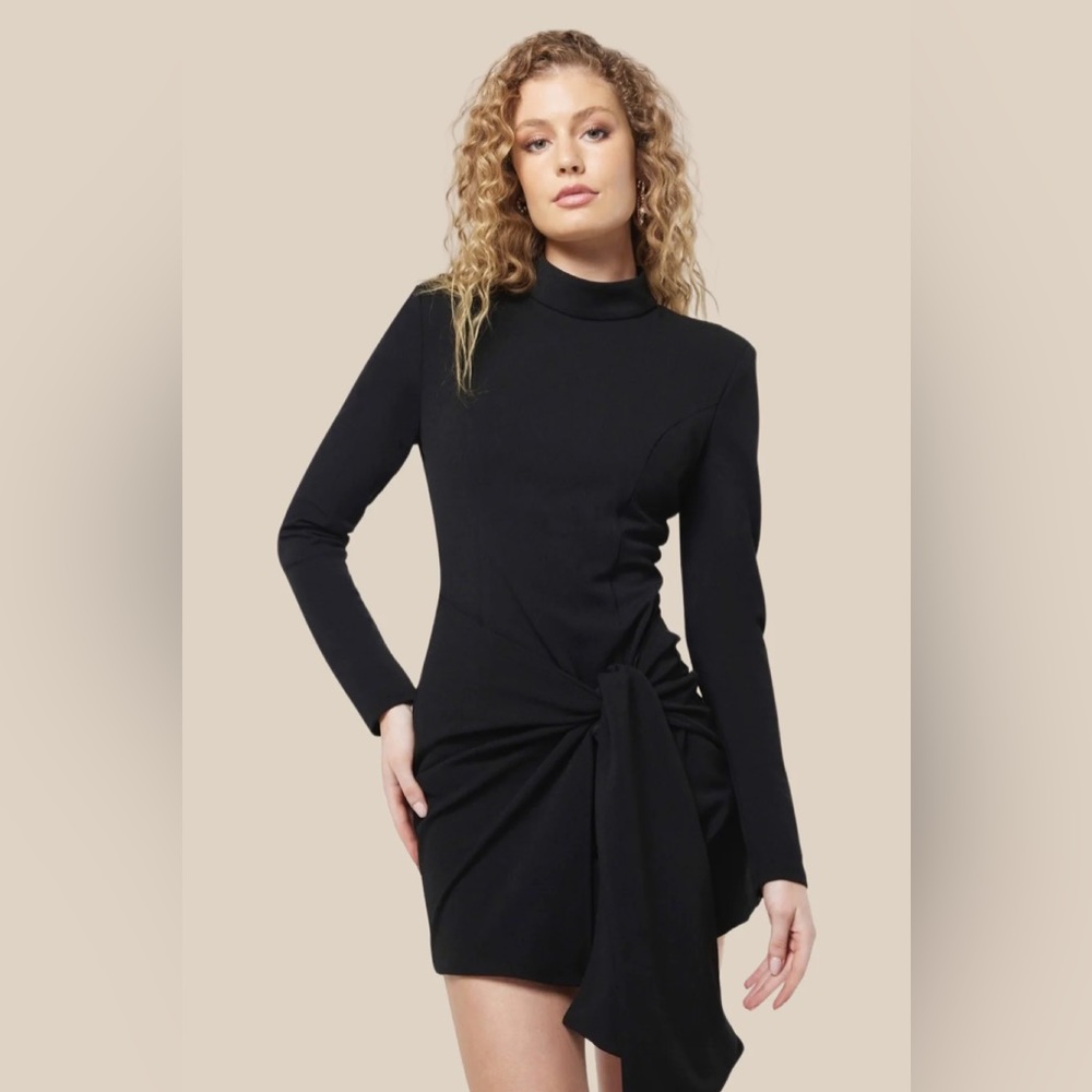 COPY - Elliatt Spree Dress in Powder Black, Small, NWT